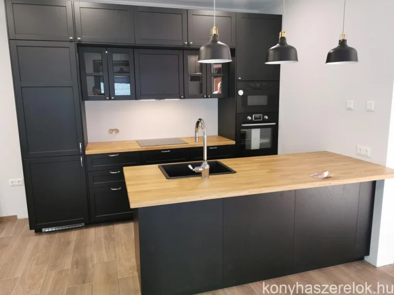 Elkészült konyha (2020. augusztus)