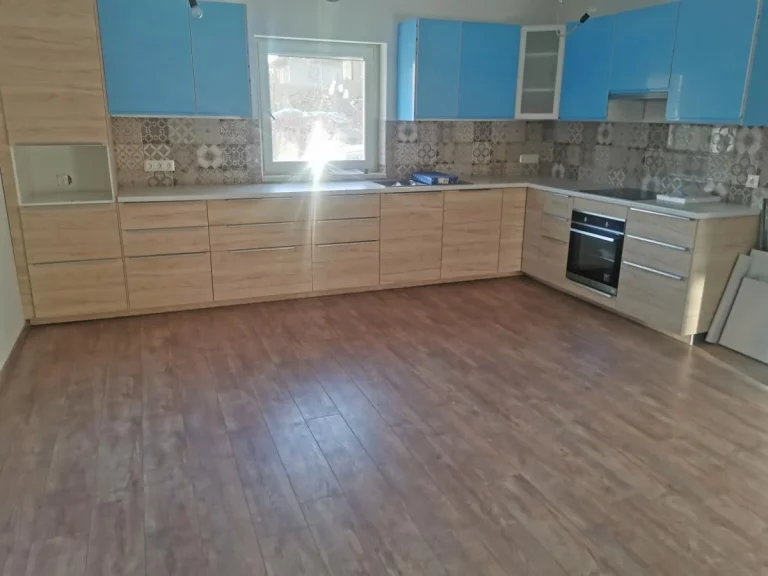 Elkészült konyha (2021. május)