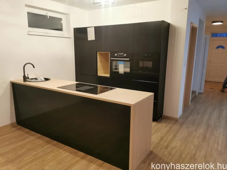 Elkészült konyha (2021. október)
